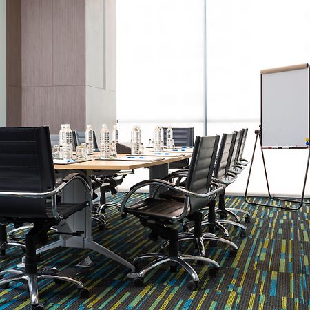 Holiday Inn Express Bangkok Siam By Ihg Exterior photo