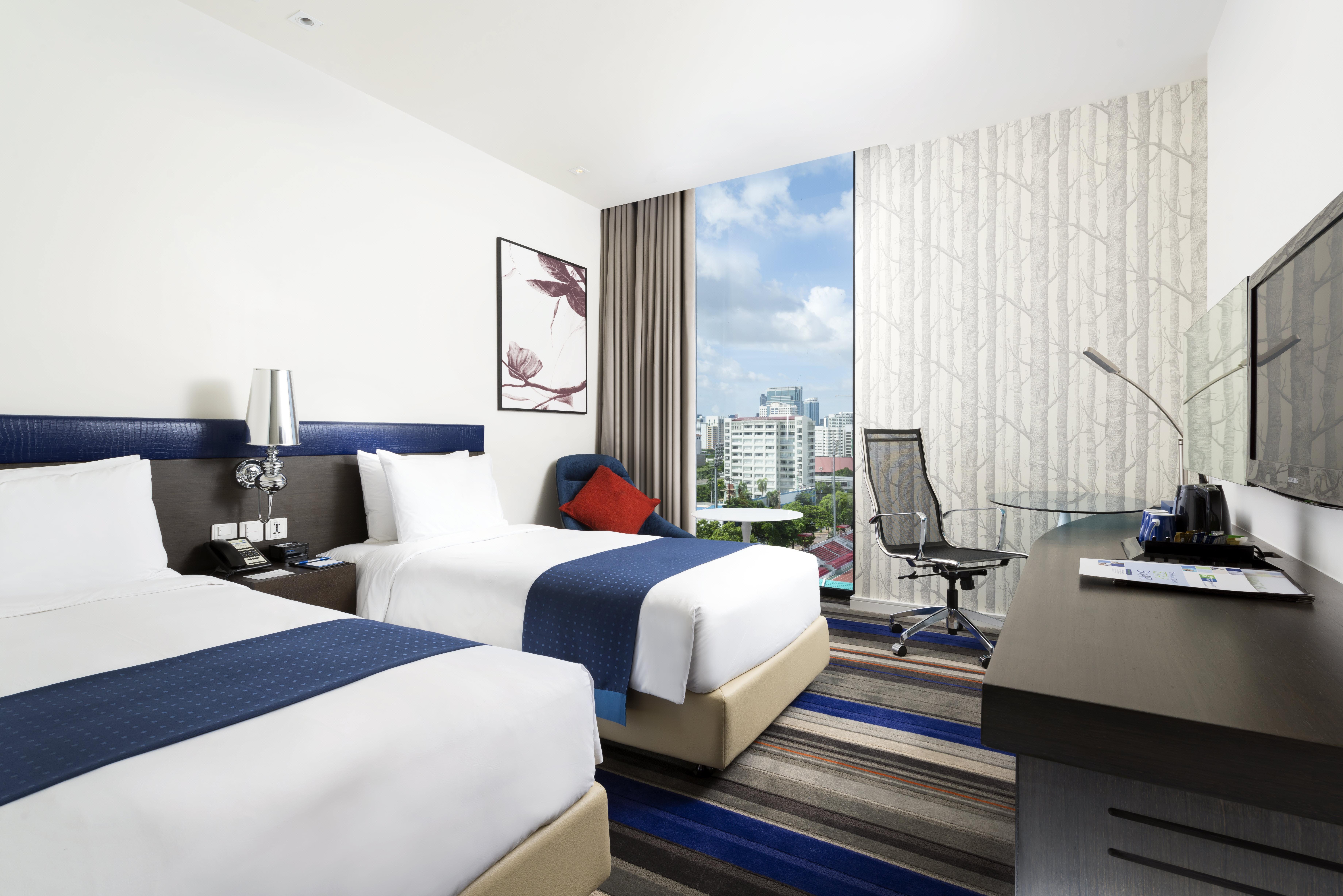 Holiday Inn Express Bangkok Siam By Ihg Exterior photo