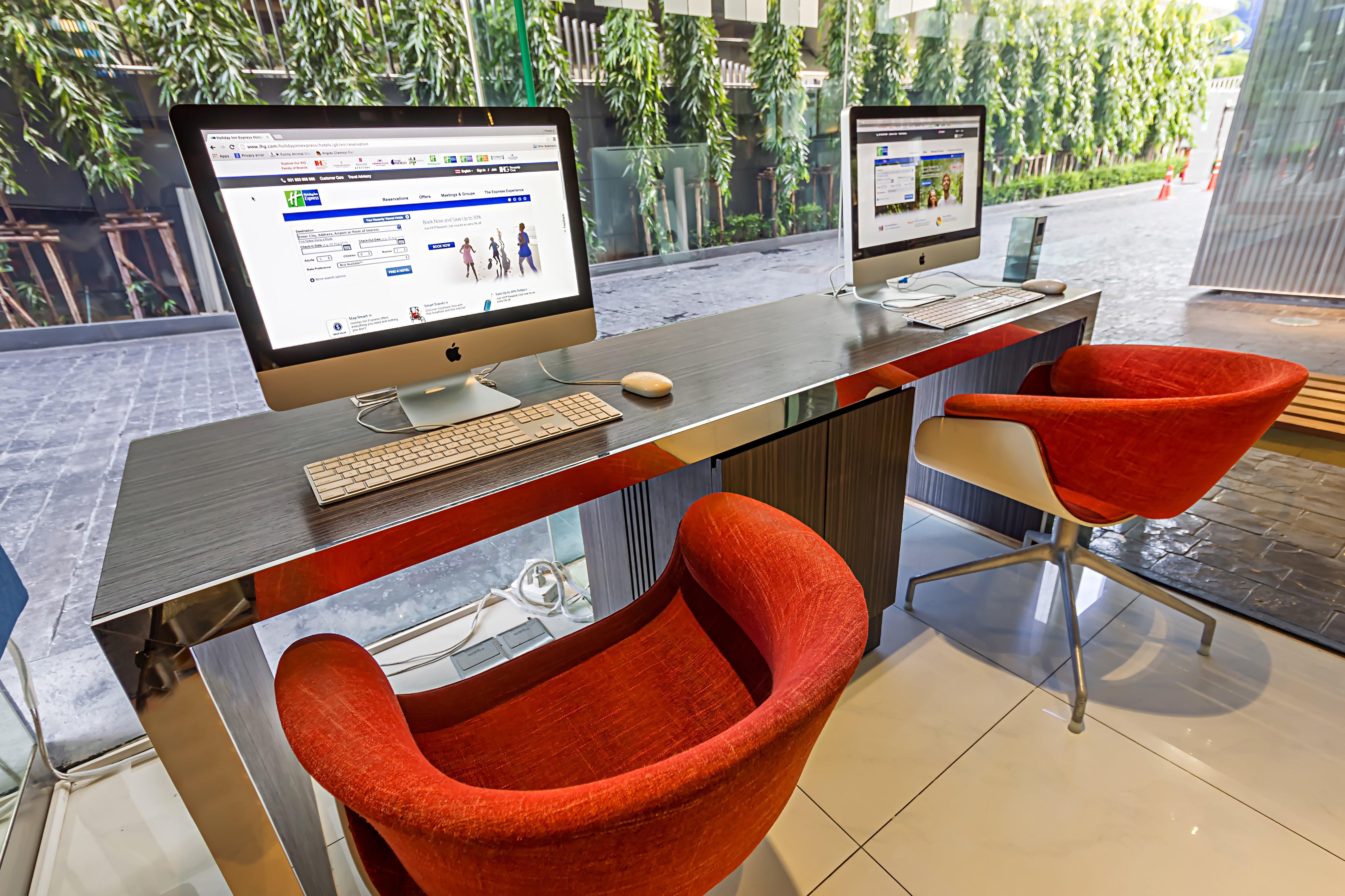 Holiday Inn Express Bangkok Siam By Ihg Exterior photo