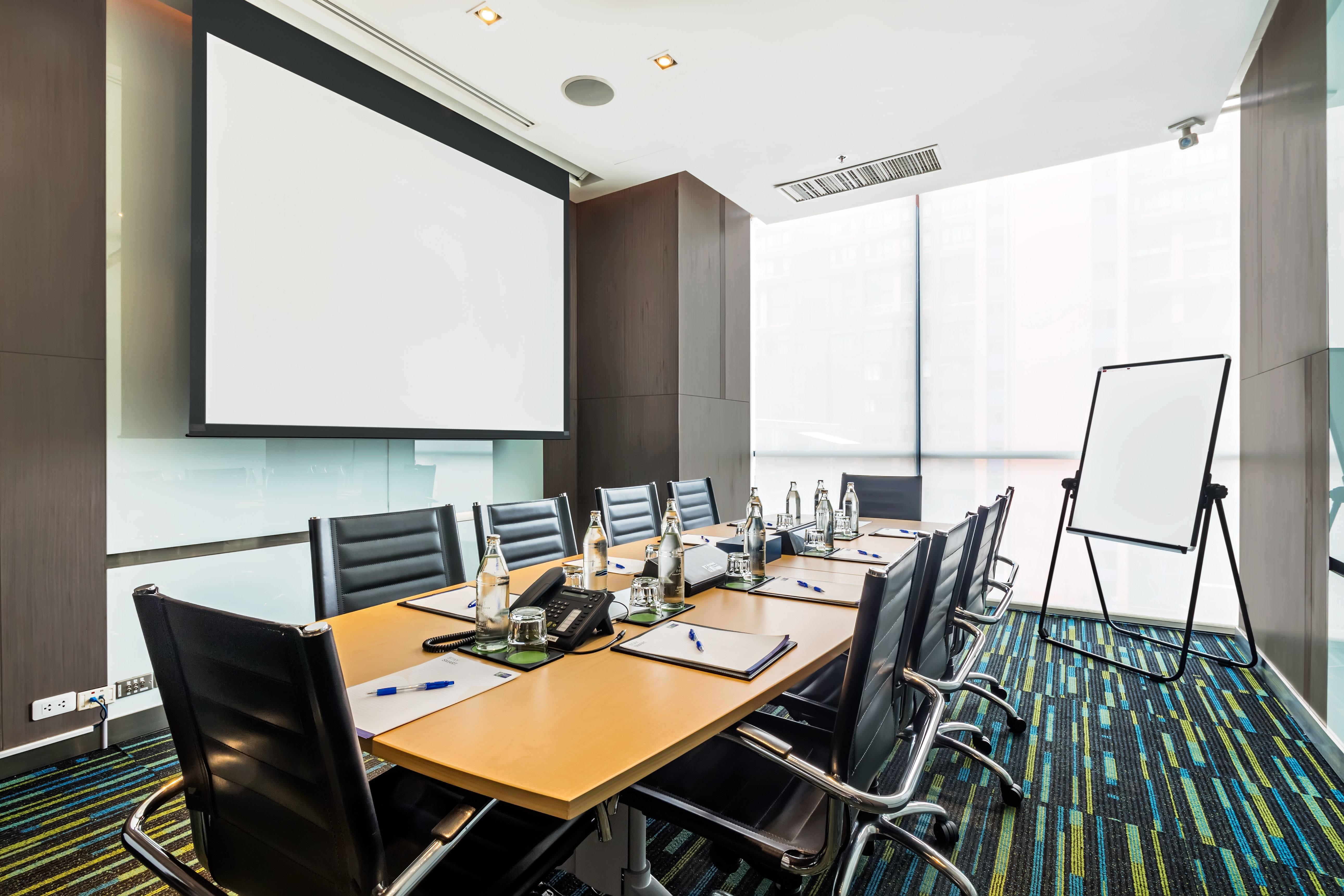 Holiday Inn Express Bangkok Siam By Ihg Exterior photo
