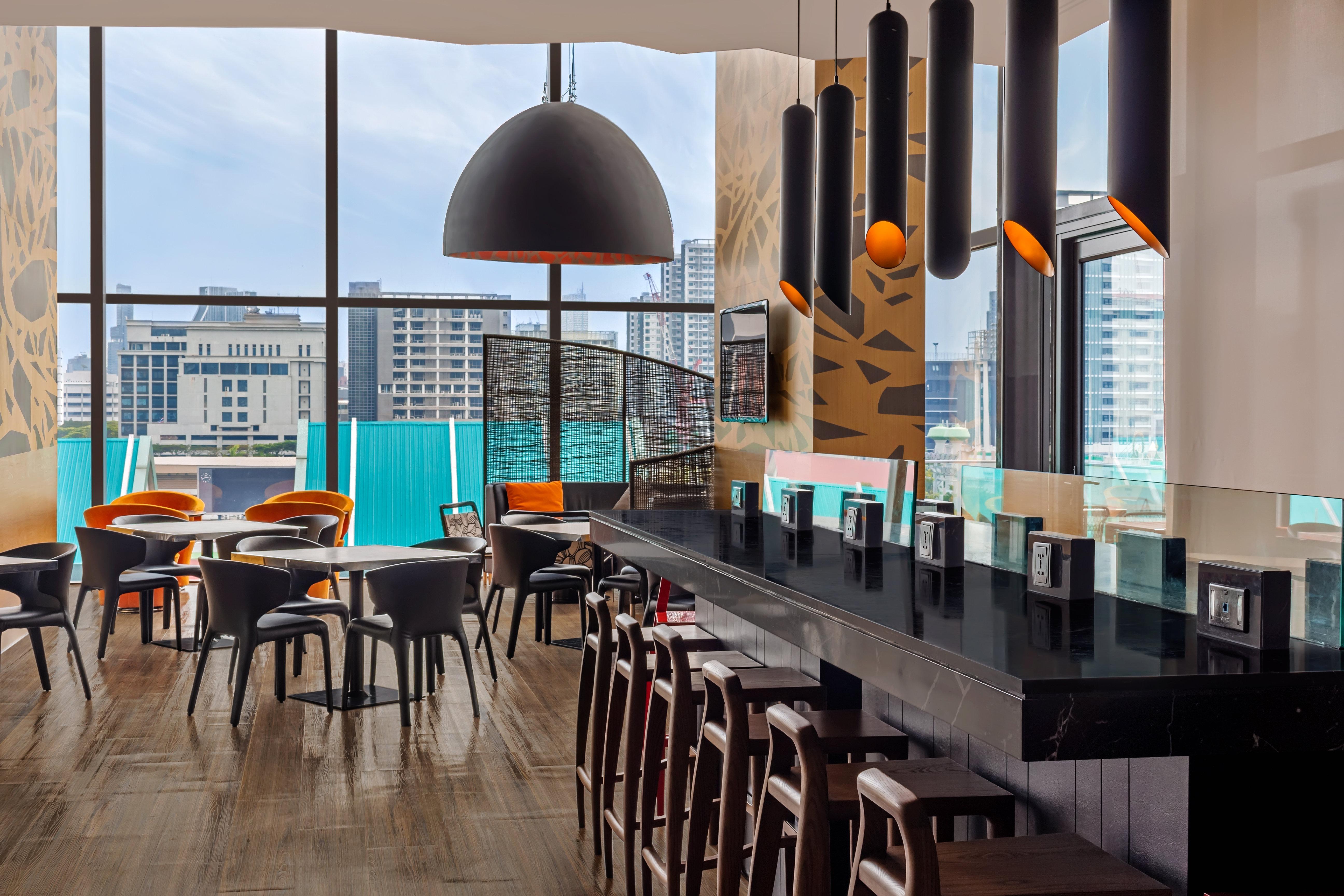 Holiday Inn Express Bangkok Siam By Ihg Exterior photo