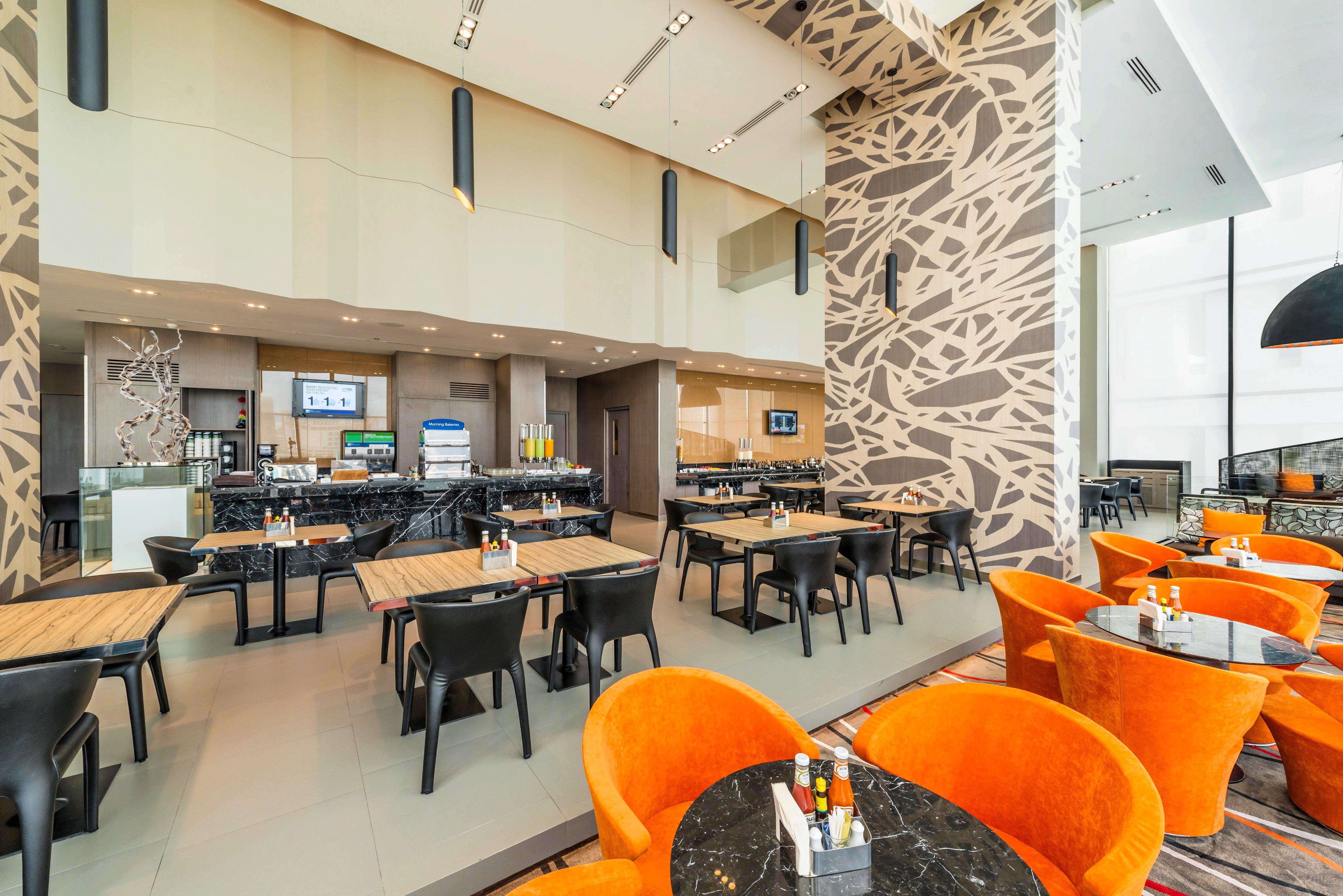 Holiday Inn Express Bangkok Siam By Ihg Exterior photo