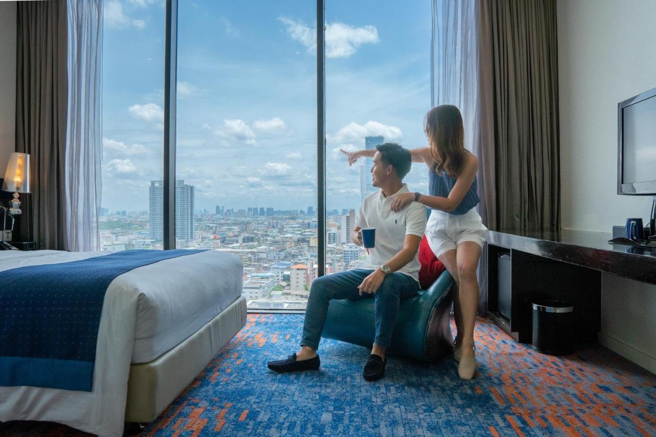 Holiday Inn Express Bangkok Siam By Ihg Exterior photo