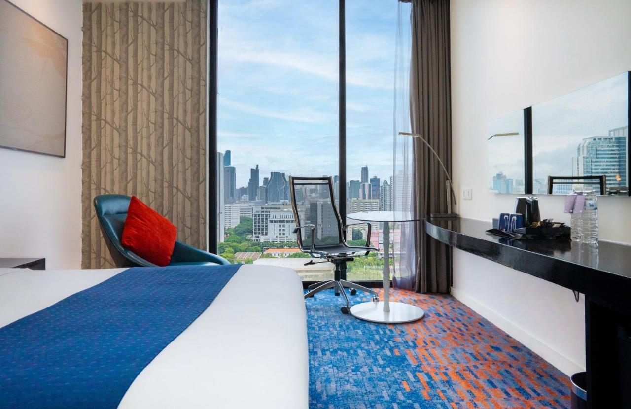 Holiday Inn Express Bangkok Siam By Ihg Exterior photo